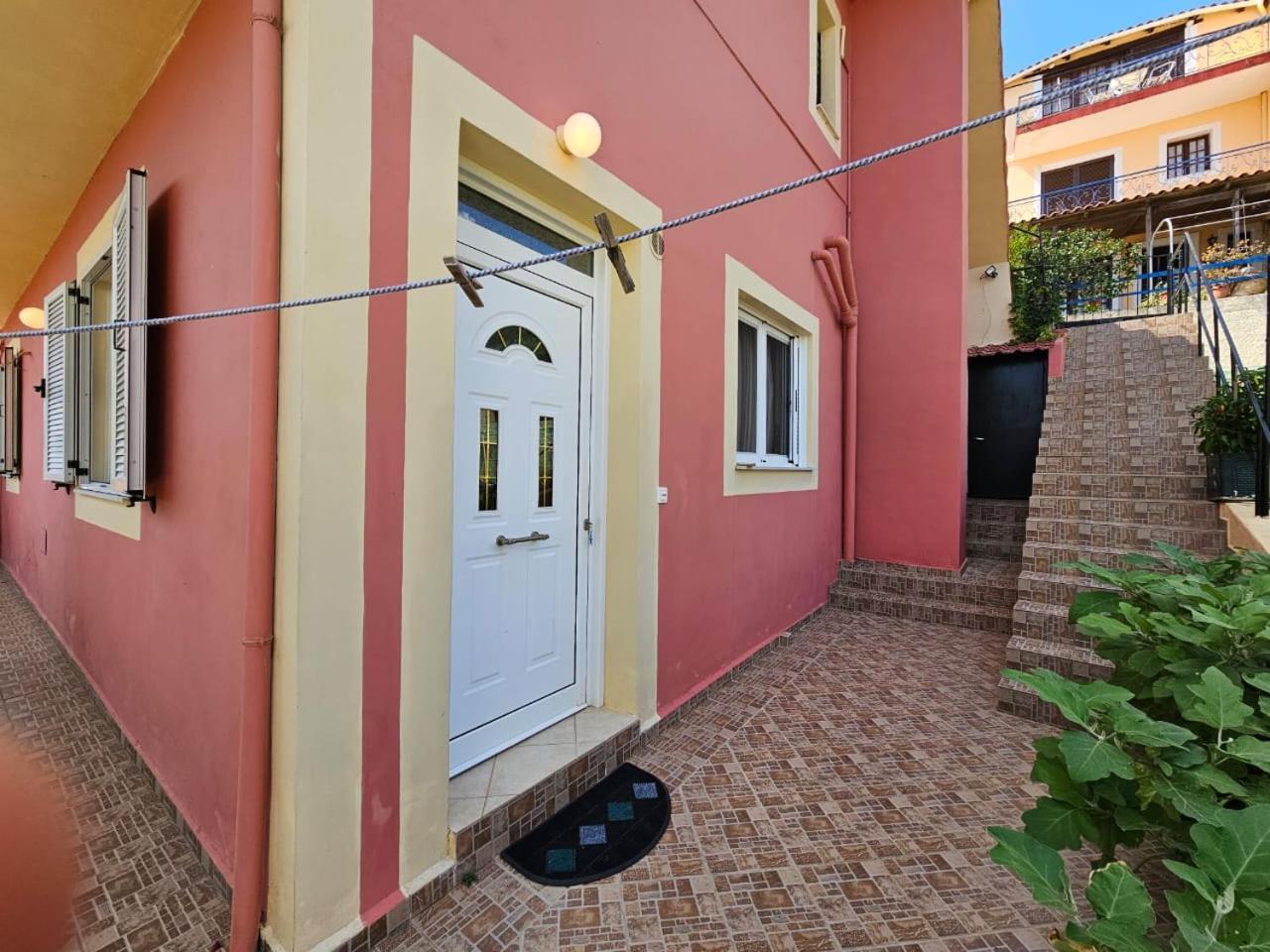 Eva'S Appartement Poros  Buitenkant foto